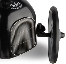 Front grille detail of black metal Vilac car.