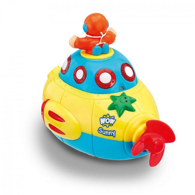 Toy submarine from the back.