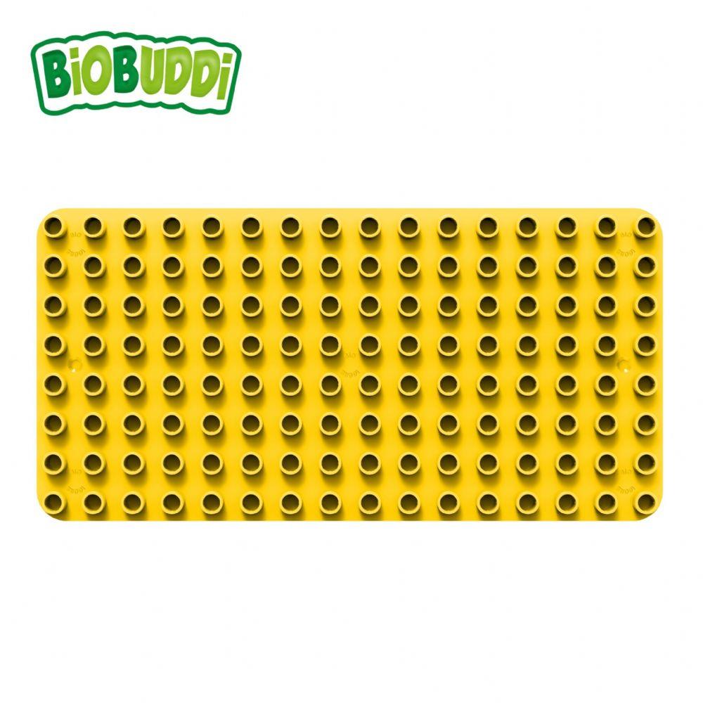 Yellow baseplate for Biobuddi building blocks.